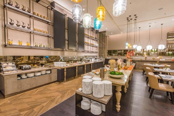 Sheraton Los Angeles San Gabriel image 18